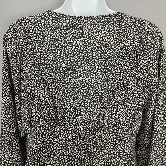Princess Polly New Mood Top Tie Front Deep V Size 8 Animal Print Balloon Sleeve - Picture 9 of 13